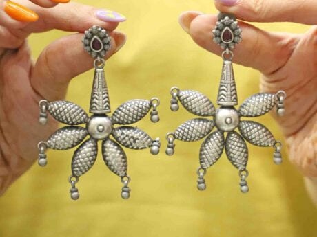 925 Silver finely carved earrings