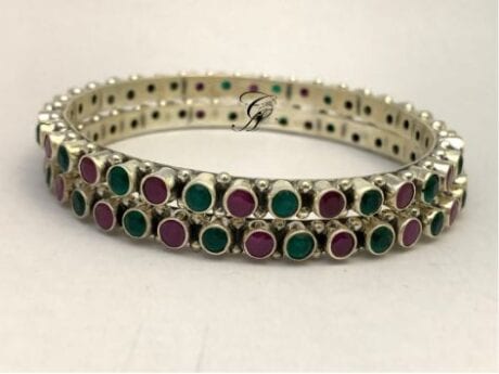 Regal Radiance Circle Kada Bangle
