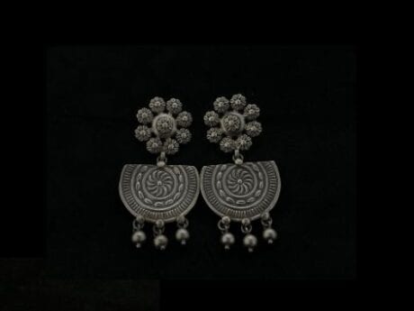 Floral Radiance Antique Earrings in 925 Silver