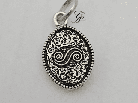 Mystic Oval Chitai Carving Amulet Pendant in 925 silver