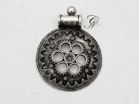 Antique Rava Work Flower Pendant in 925 Silver