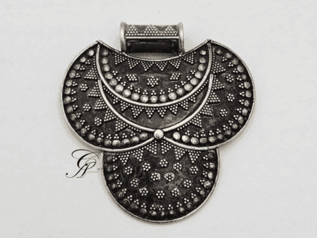Radiant Heritage Silver Rava Work Pendant in 925 Silver