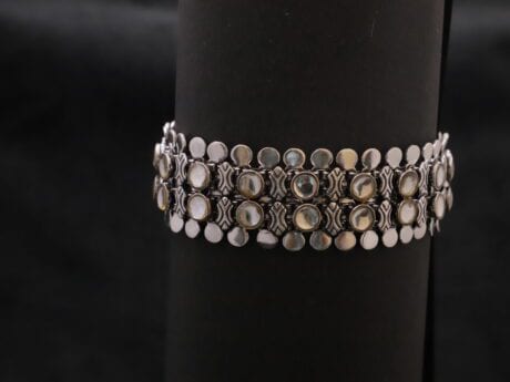 Elegance Embodied Kada Bracelet in 925 silver