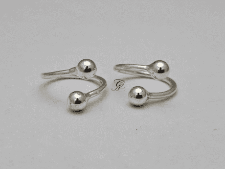 Silver Sphere Sterling Silver Adjustable Toe Ring in 925 Silver