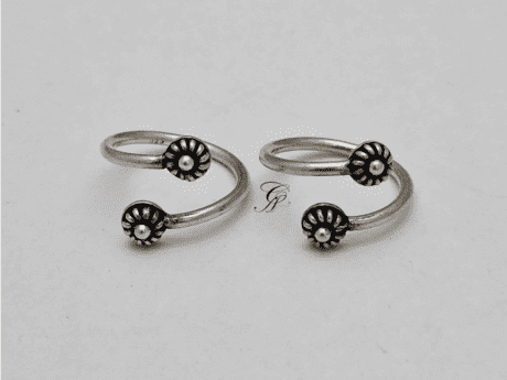 Antique Adjust Silver Toe Ring in 925 Silver