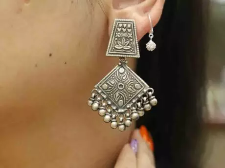 925 Silver finely carved earrings