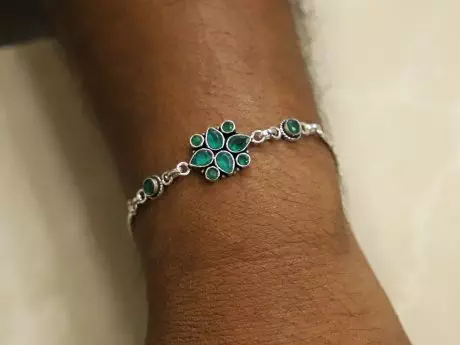 925 Sterling Silver Rakhi Chain Bracelet with Kundan Stones
