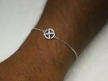 925 Sterling Silver Rakhi Chain Bracelet with zercons