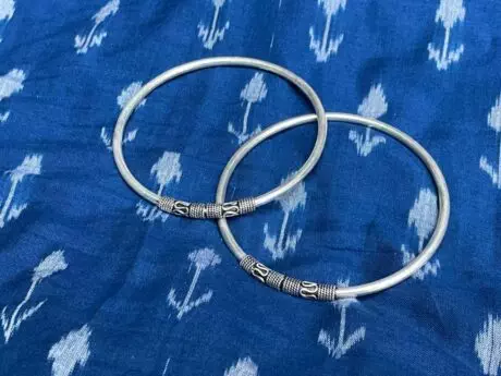 Antique Carved Leg Kada Payal in 925 Silver