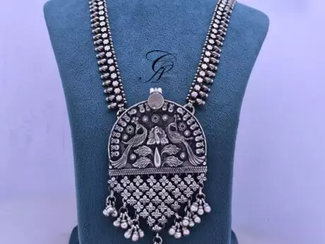 Moonlit Aviary Pendant Necklace in 925 silver