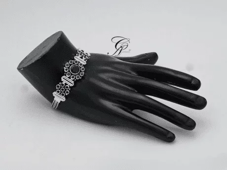 Emerald Enchant Antique Silver Bracelet in 925 Silver
