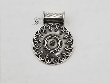 Floral Elegance Antique Silver Rava Work Pendant in 925 Silver