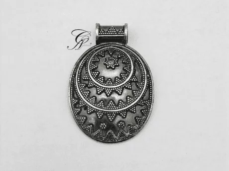 Celestial Starlight Oval Pendant in 925 Silver