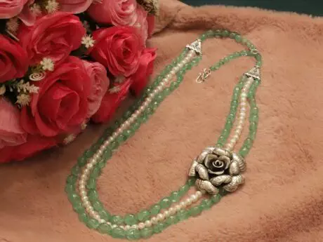 Enchanting Blooms Long Necklace in 925 silver