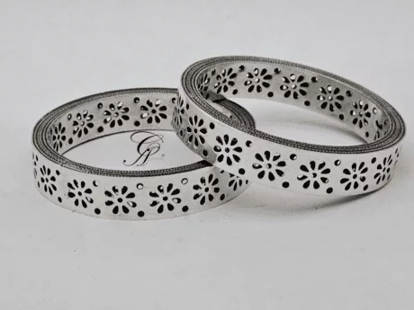 Blossom Jali Silver Bangle in 925 Silver