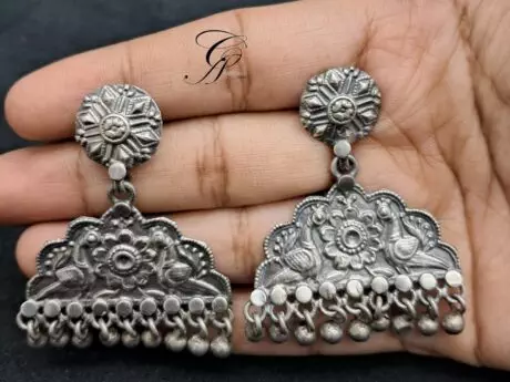 92.5 Silver Artistic Design Earrings