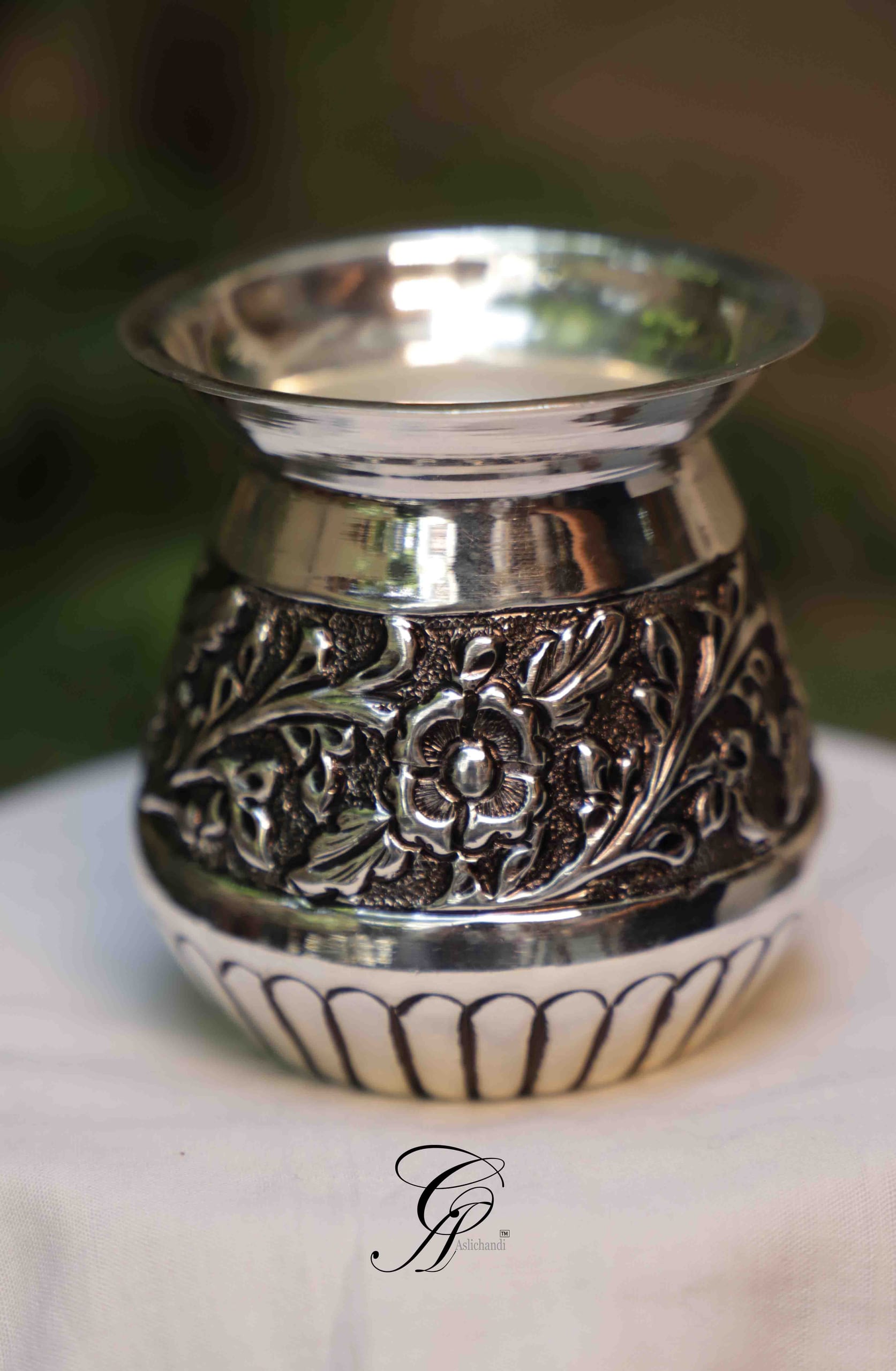 Botanical Bliss Designer Kalash