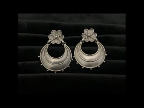 Floral Elegance Silver Earring in 925 silver