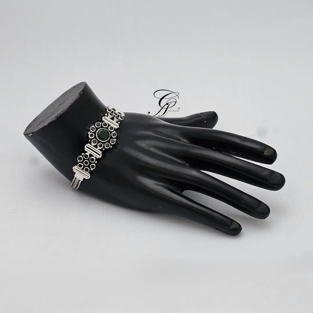 Emerald Enchant Antique Silver Bracelet in 925 Silver