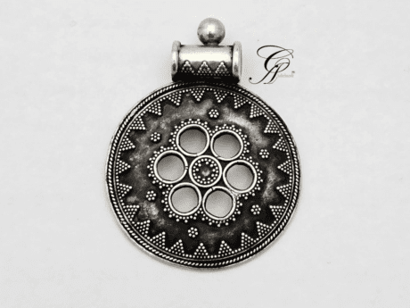 Antique Rava Work Flower Pendant in 925 Silver