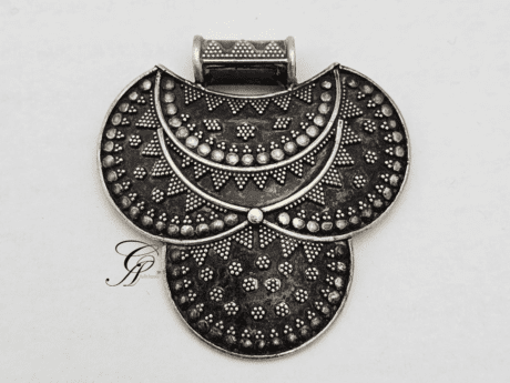 Radiant Heritage Silver Rava Work Pendant in 925 Silver