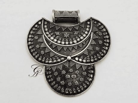 Radiant Heritage Silver Rava Work Pendant in 925 Silver