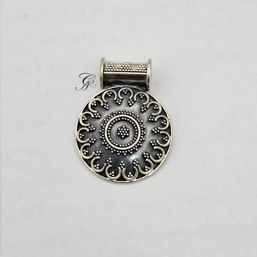 Floral Elegance Antique Silver Rava Work Pendant in 925 Silver