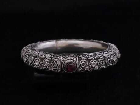 Floral Bliss Pink Ruby Kada Bangle in 925 silver