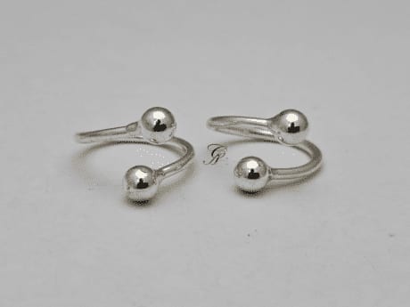Silver Sphere Sterling Silver Adjustable Toe Ring in 925 Silver