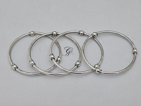 Pure Elegance Silver Bangle in 925 Silver